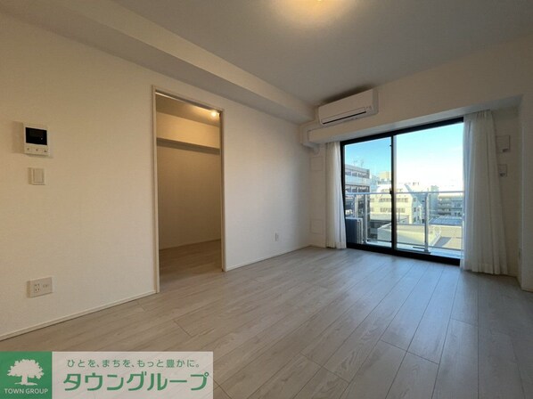 シーズンフラッツ菊川WESTの物件内観写真